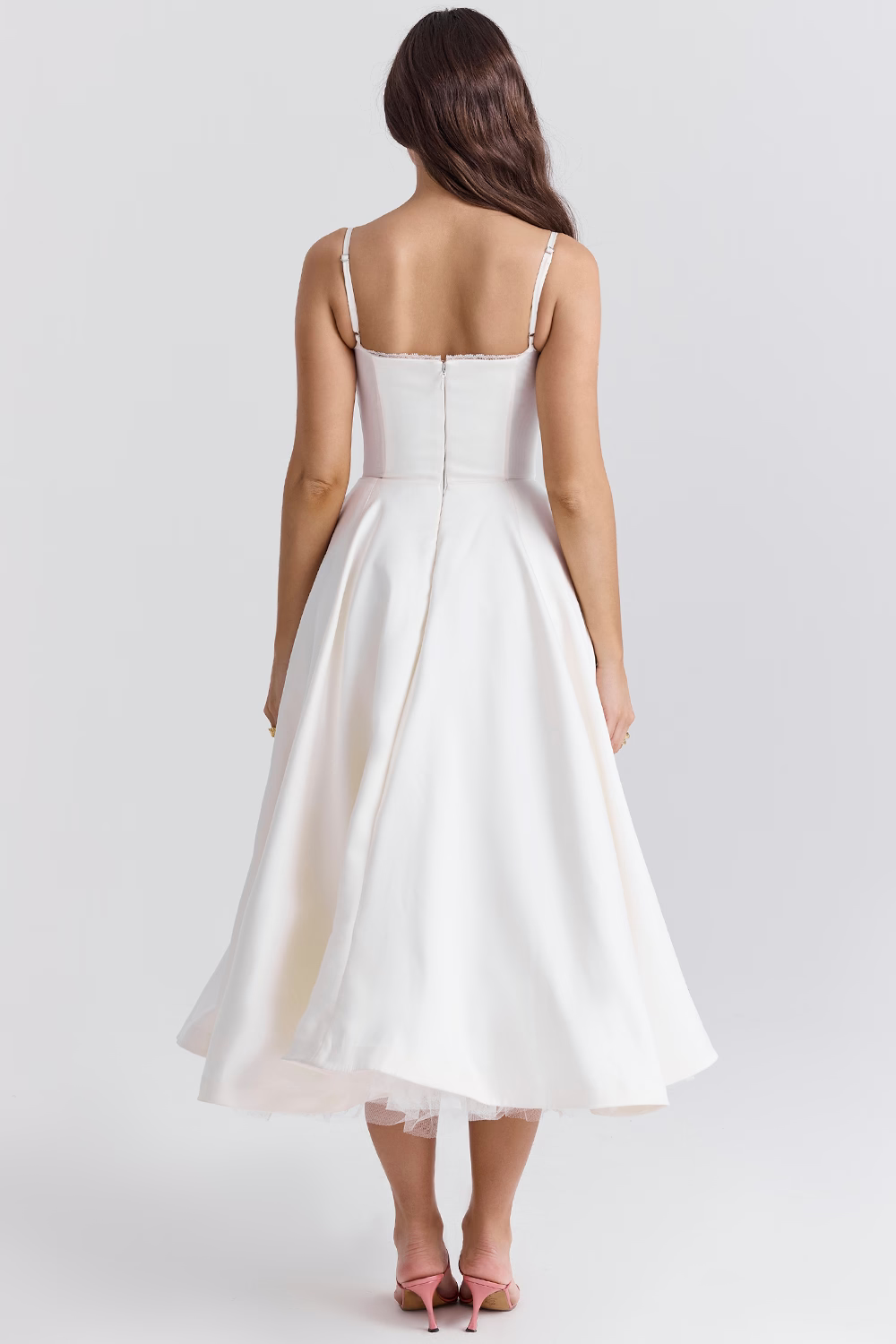VIRELLE - STILFULD A-LINE KJOLE