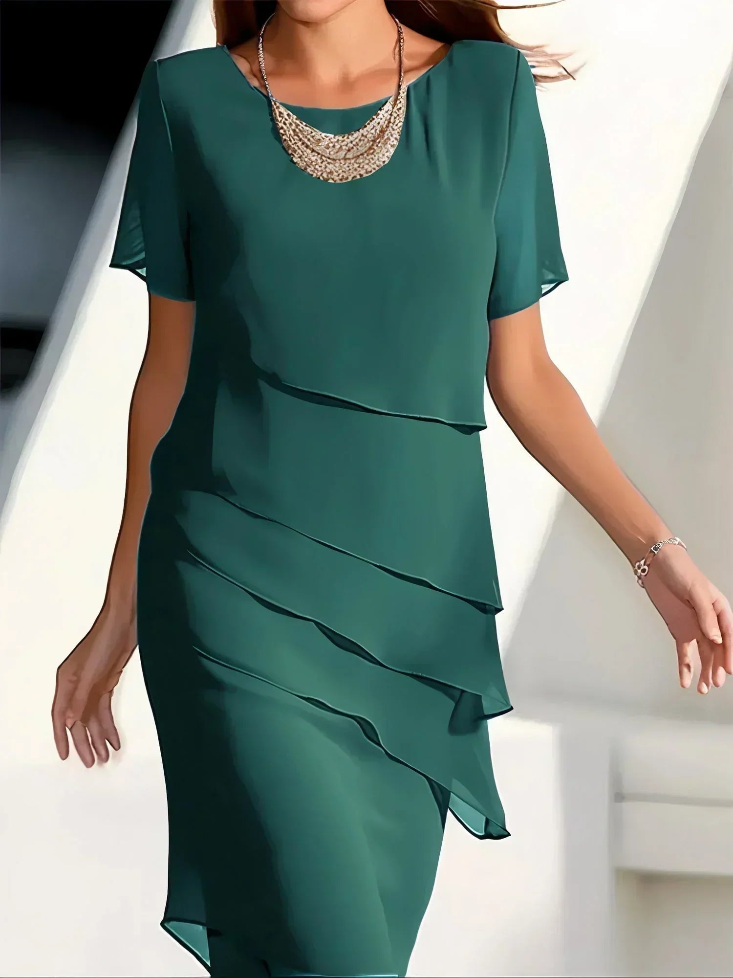 SERAPHINA - ELEGANT KJOLE MED MAVEDÆKNING